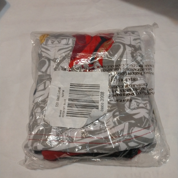 LEGO Ninjago 3 Piece Glow In The Dark Pajama Set NWT - Picture 4 of 4